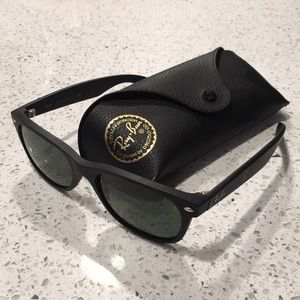 New Wayfarer Ray-Ban Sunglasses